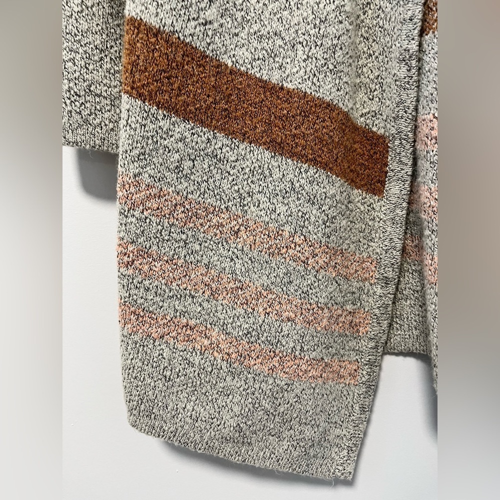 Emory Park Hooded Cardigan with Stripes -oversized - Picture 4 of 7
